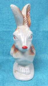 Up for your consideration is a Vintage Glazed Ceramic Rabbit/Bunny 